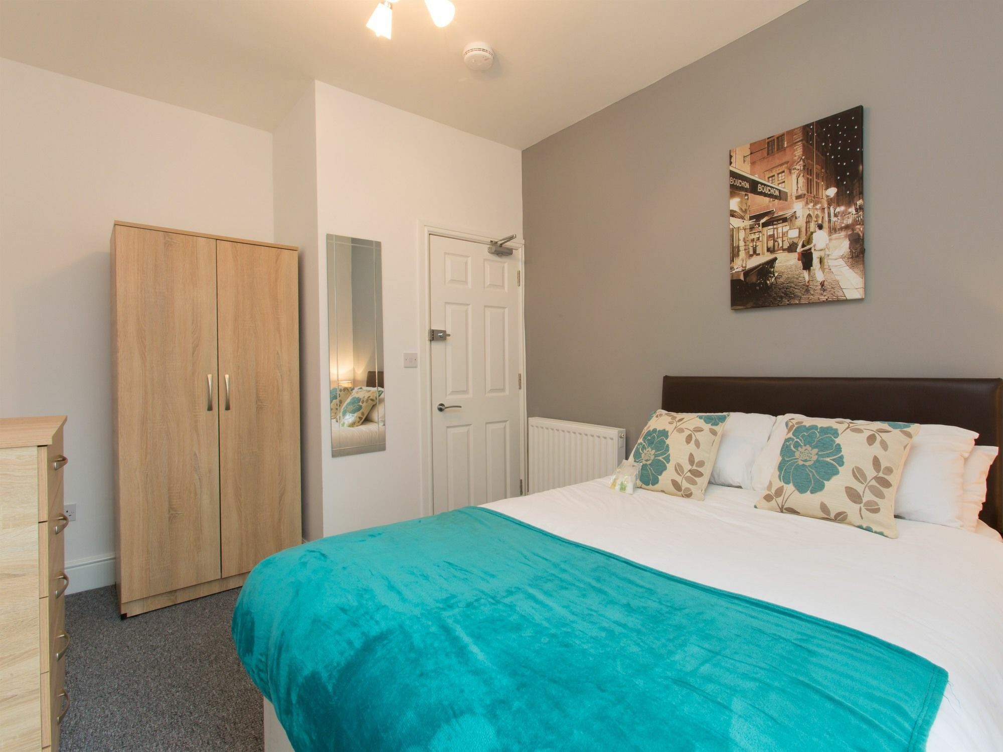 Townhouse @ Minshull New Road Crewe Hotell Eksteriør bilde